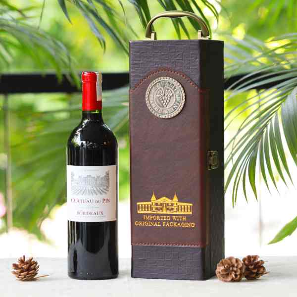 Rượu vang Pháp Chateau du Pin Bordeaux AOC kèm hộp da đơn nâu TH